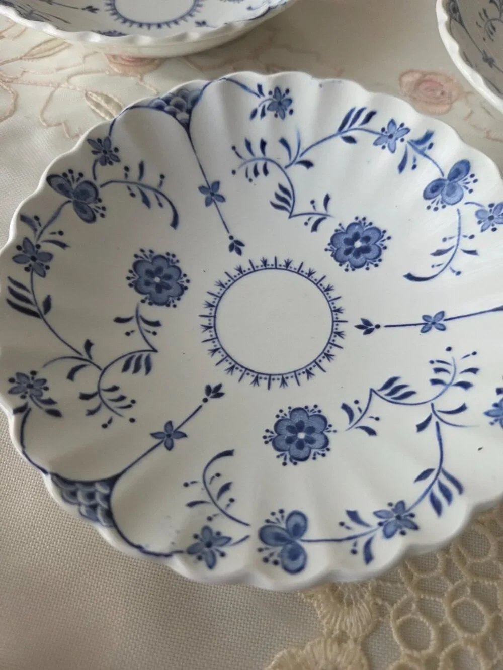 Vintage JG Meakin Classic White Small Bowls